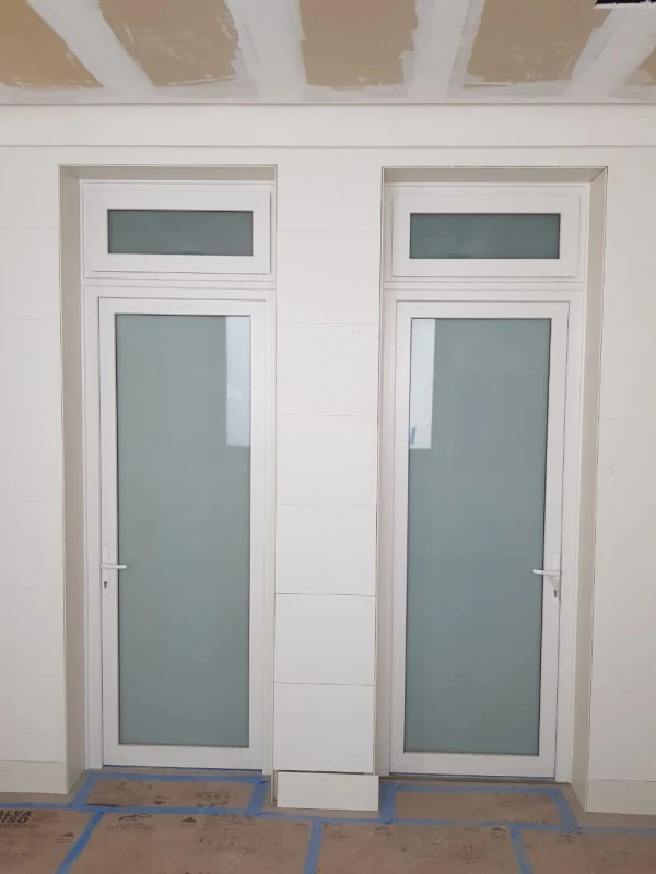 Porta de vidro de abrir em Campinas