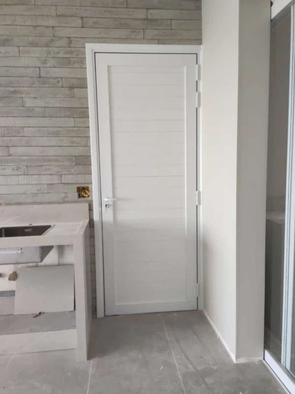 Portas de pvc lisa em Campinas